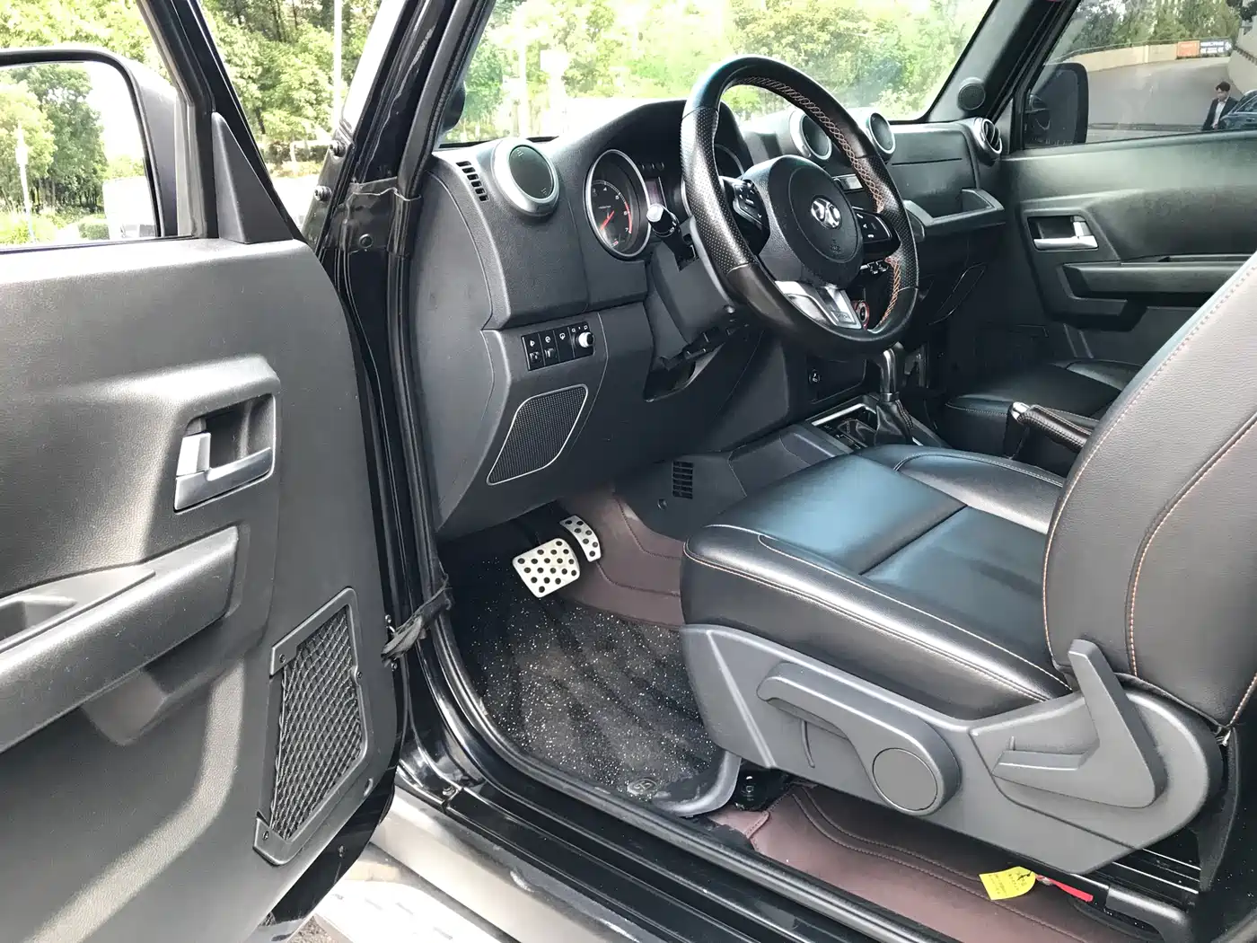 BAIC ORV Beijing Offroad BJ40 2016 2.3T Automatic 4WD Luxury Edition фото 7