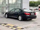 Фото 6 - Lexus LS