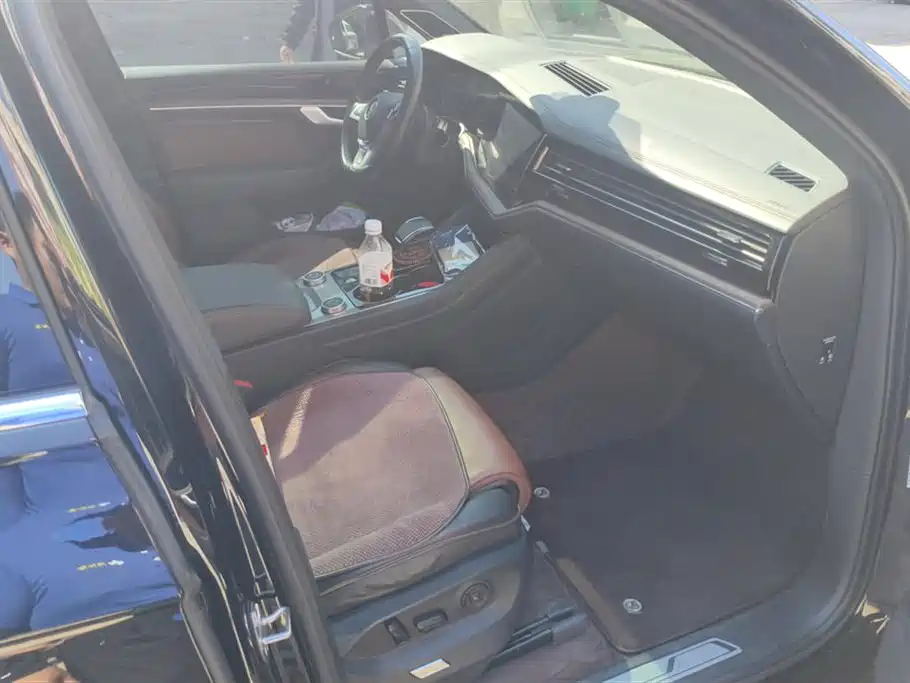 Volkswagen Touareg 2019 3.0TSI Sharp Intelligence Edition China VI фото 8