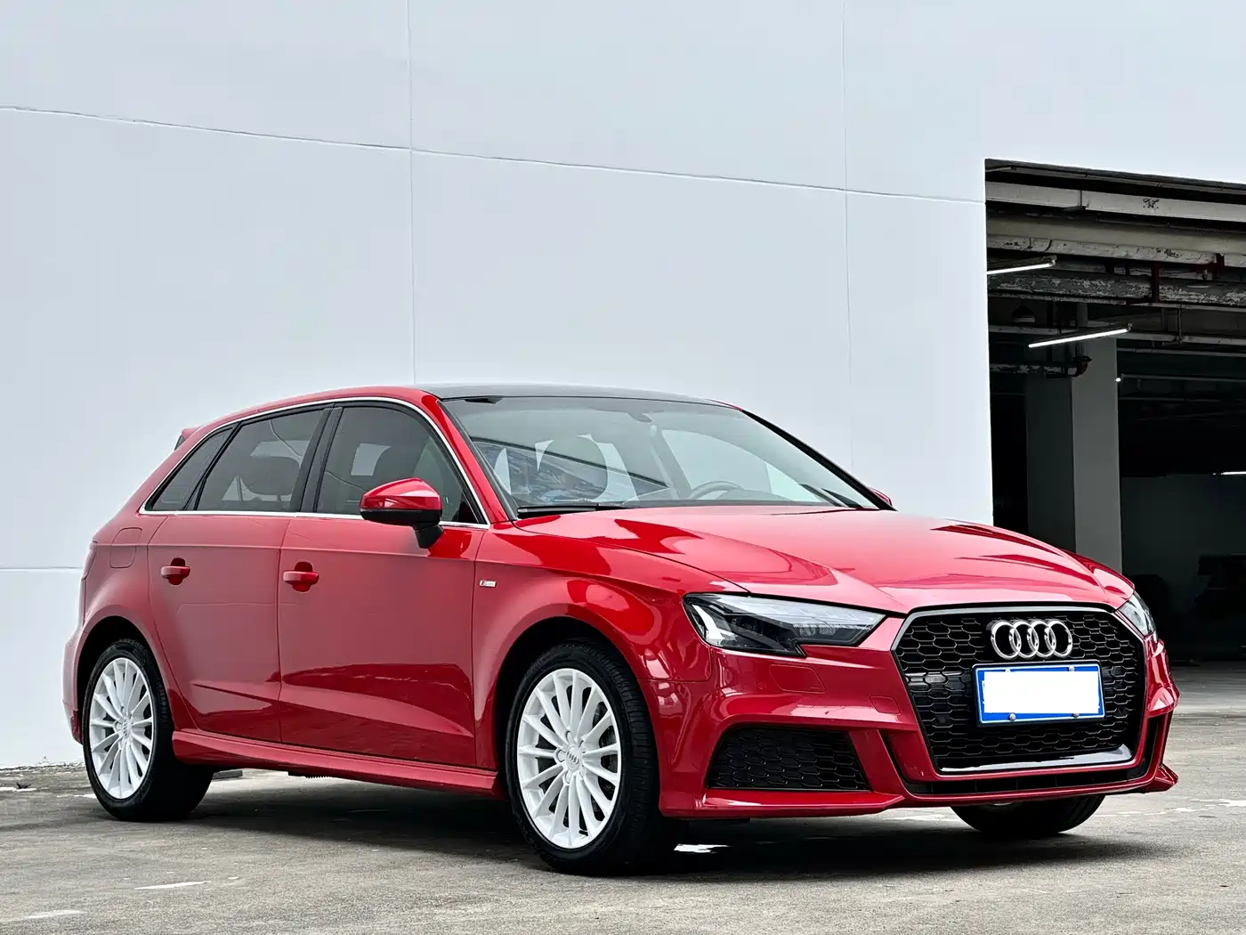 Audi A3 2018 30th Anniversary Sportback 35 TFSI Fashion фото 3