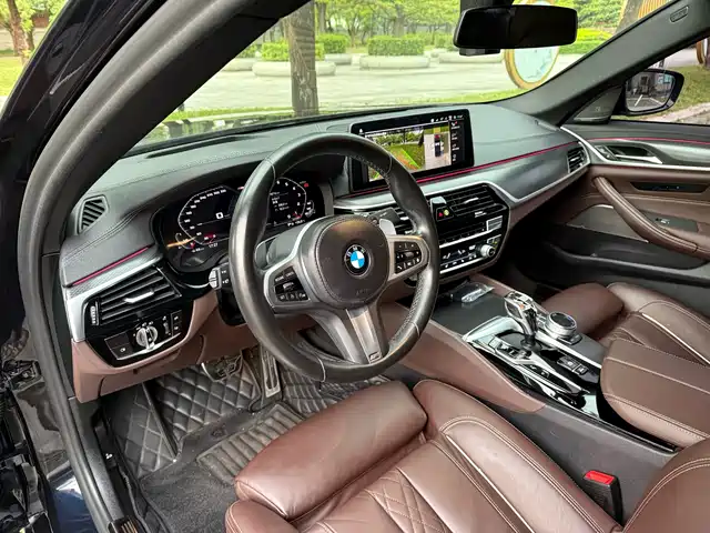 BMW 5 Series (Import) 2021 540i Style Edition M Sport Package — фото 4