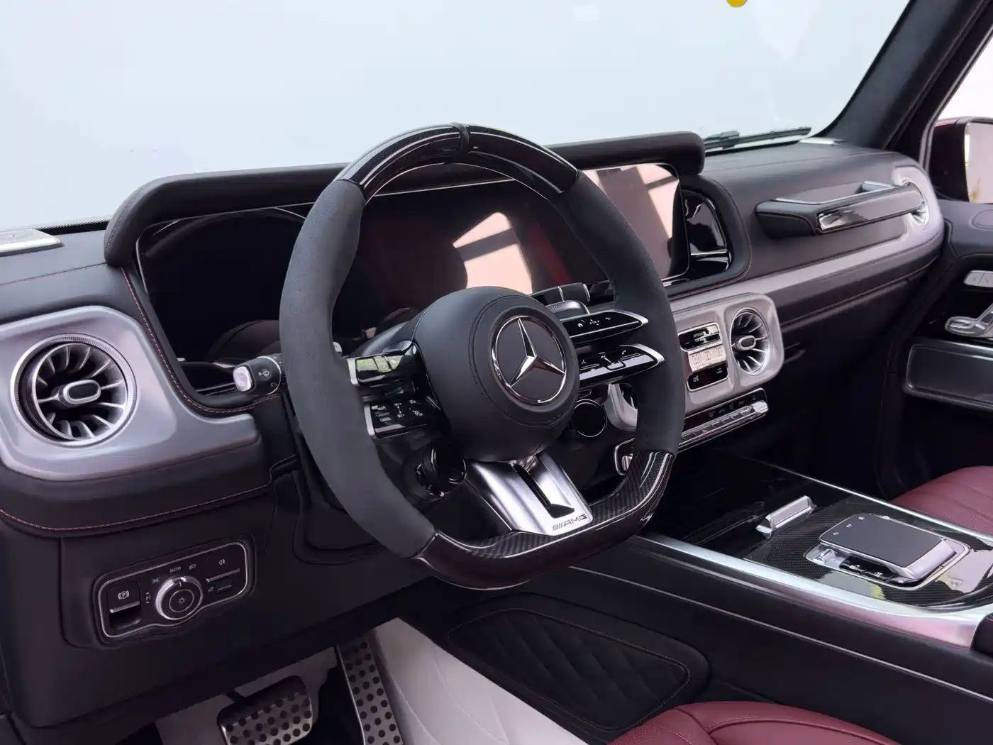 Mercedes-Benz G-Class AMG 2026 2025 AMG G 63