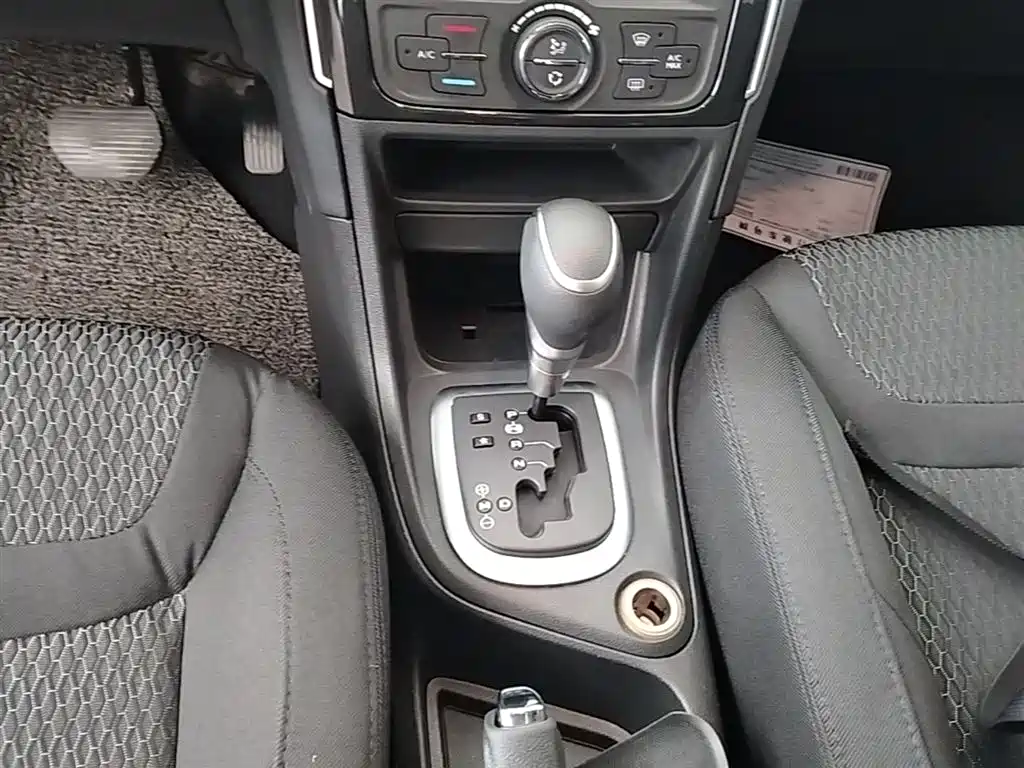 Peugeot 308 2014 Model Joy Edition Classic 1.6L Automatic Trend Style фото 13