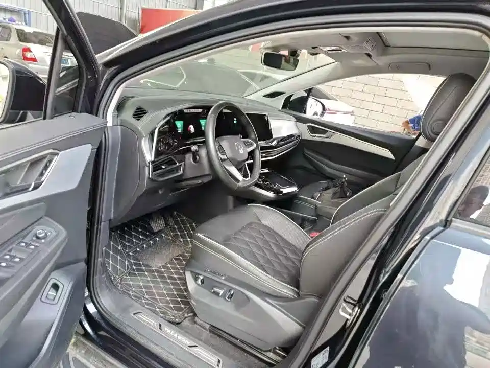 Фото 3 - Volkswagen Talagon