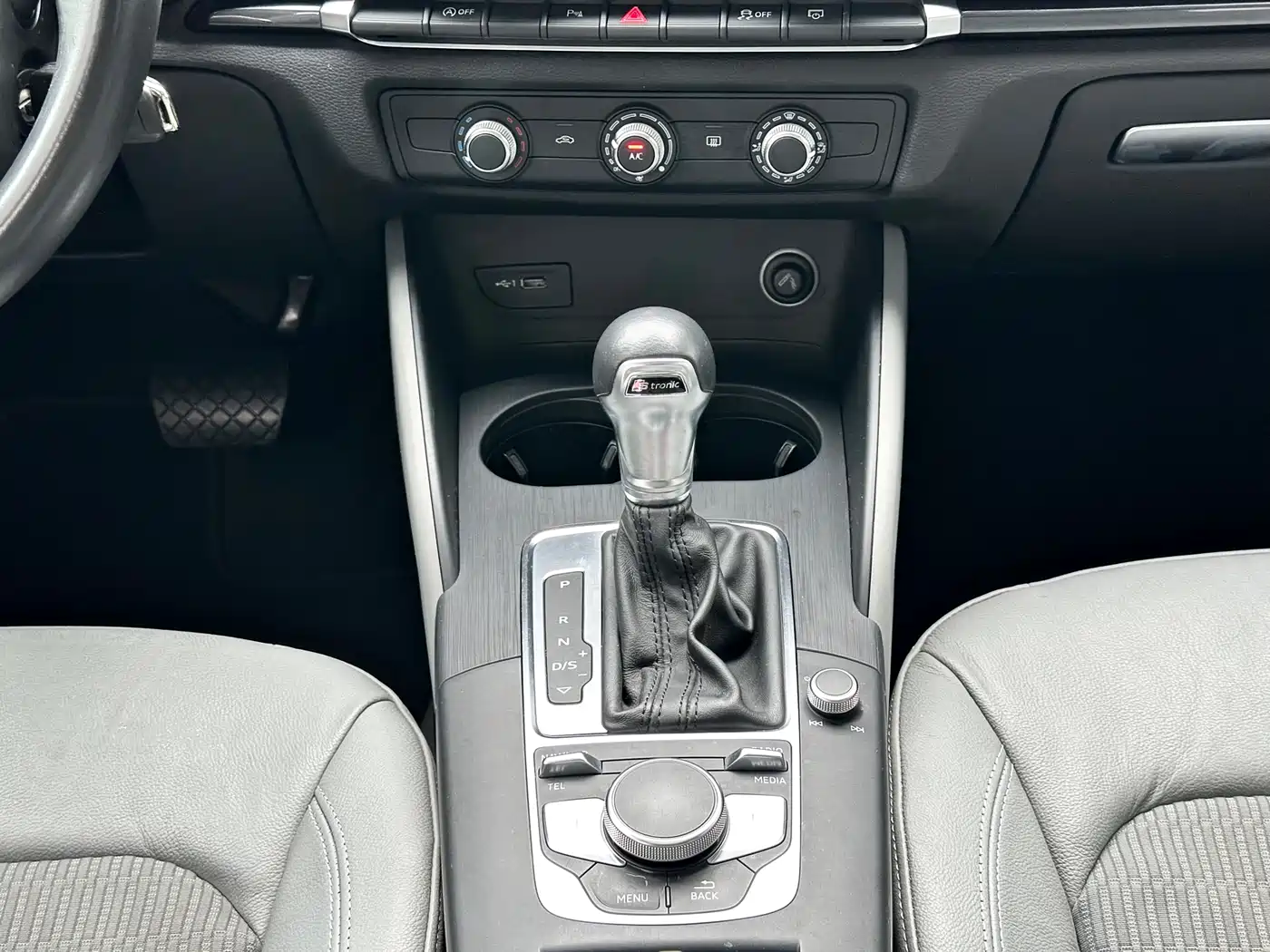 Audi A3 2018 30th Anniversary Sportback 35 TFSI Fashion фото 9