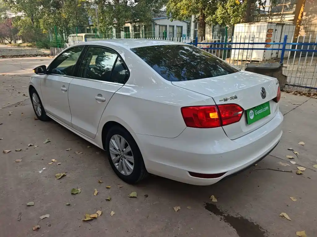 Фото 5 - Volkswagen Sagitar