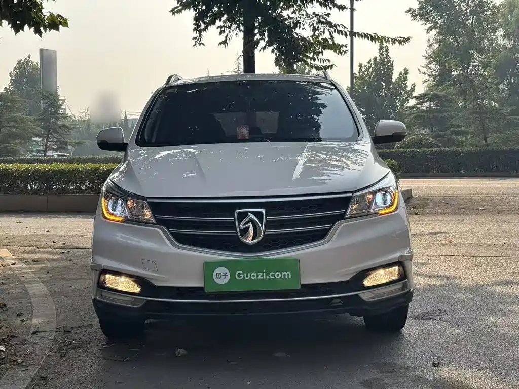 Фото 3 - Baojun 730