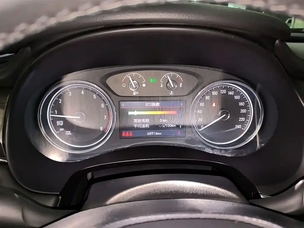 Buick LaCrosse 2022 652T Luxury фото 12