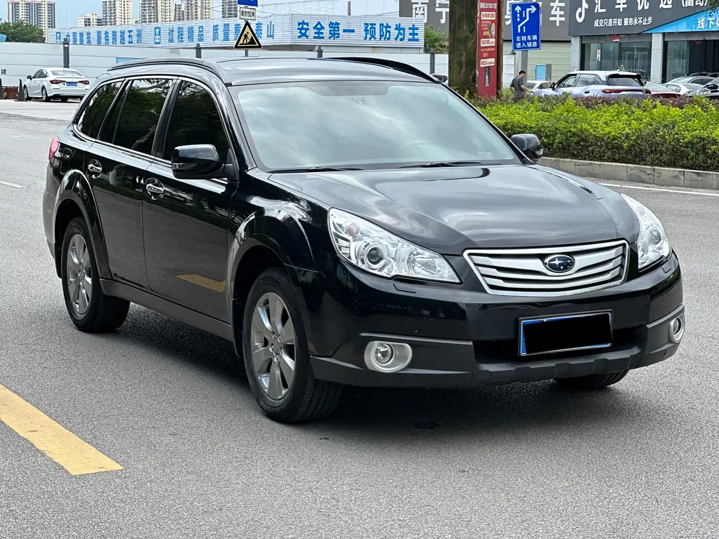 Subaru Outback 2011 2.5i Luxury Edition фото 3