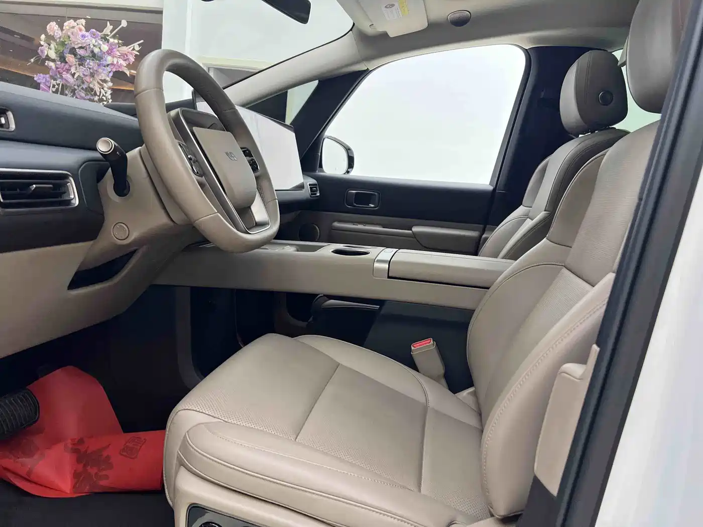 2026 Li Auto MEGA
