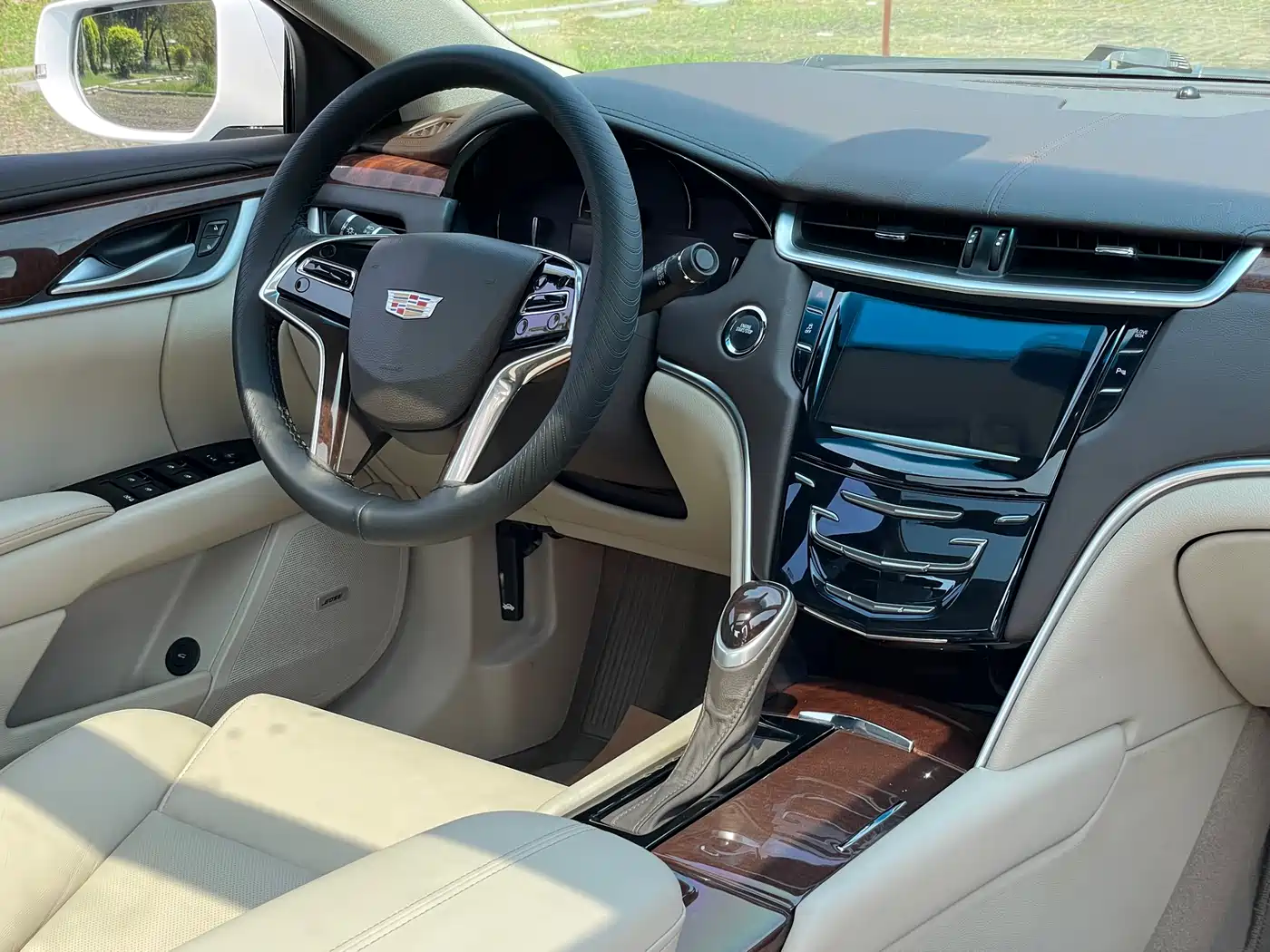 Cadillac XTS 2017 28T Technology фото 24