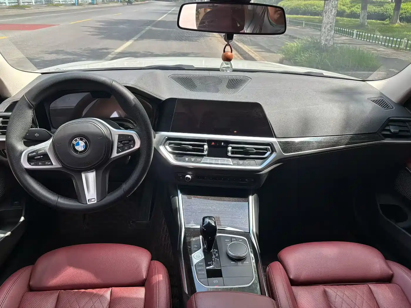 BMW 3 Series 2021 325Li M Sport Package фото 4