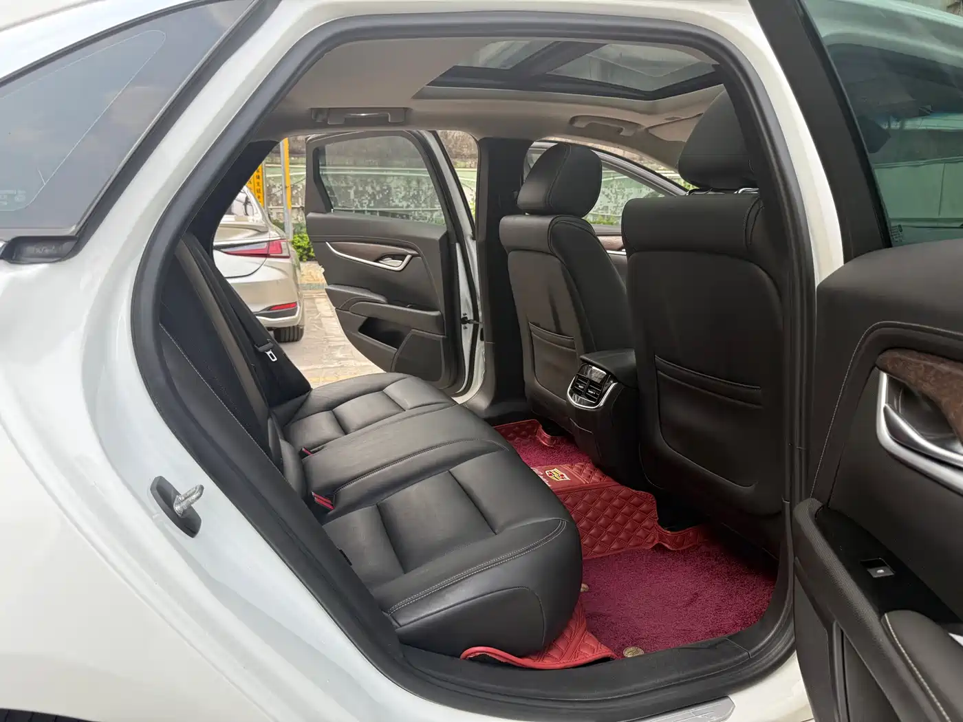 Cadillac XTS 2018 28T Elite фото 15