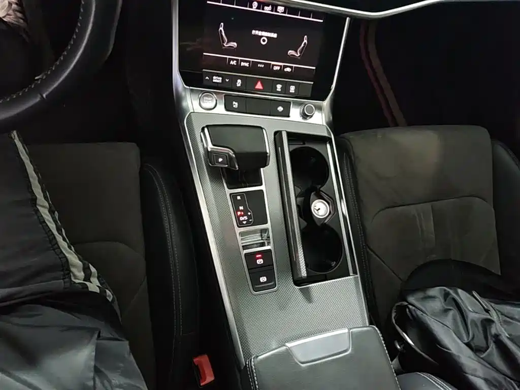 Audi A6L 2019 45 TFSI quattro Premium Dynamic фото 21
