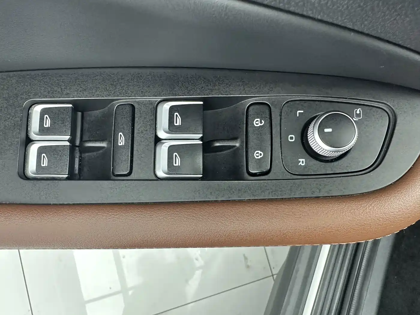 Geely Emgrand X6 2023 2021 Model PRO 1.4T Automatic Premium