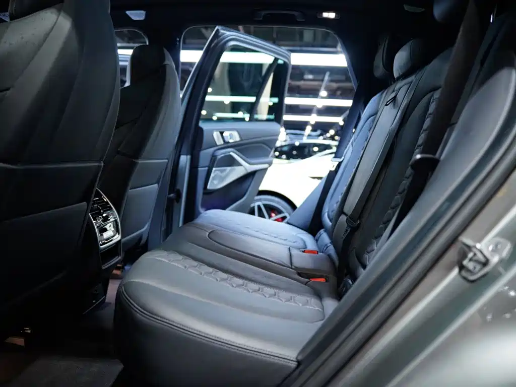BMW X5 M 2022 2022 X5 M