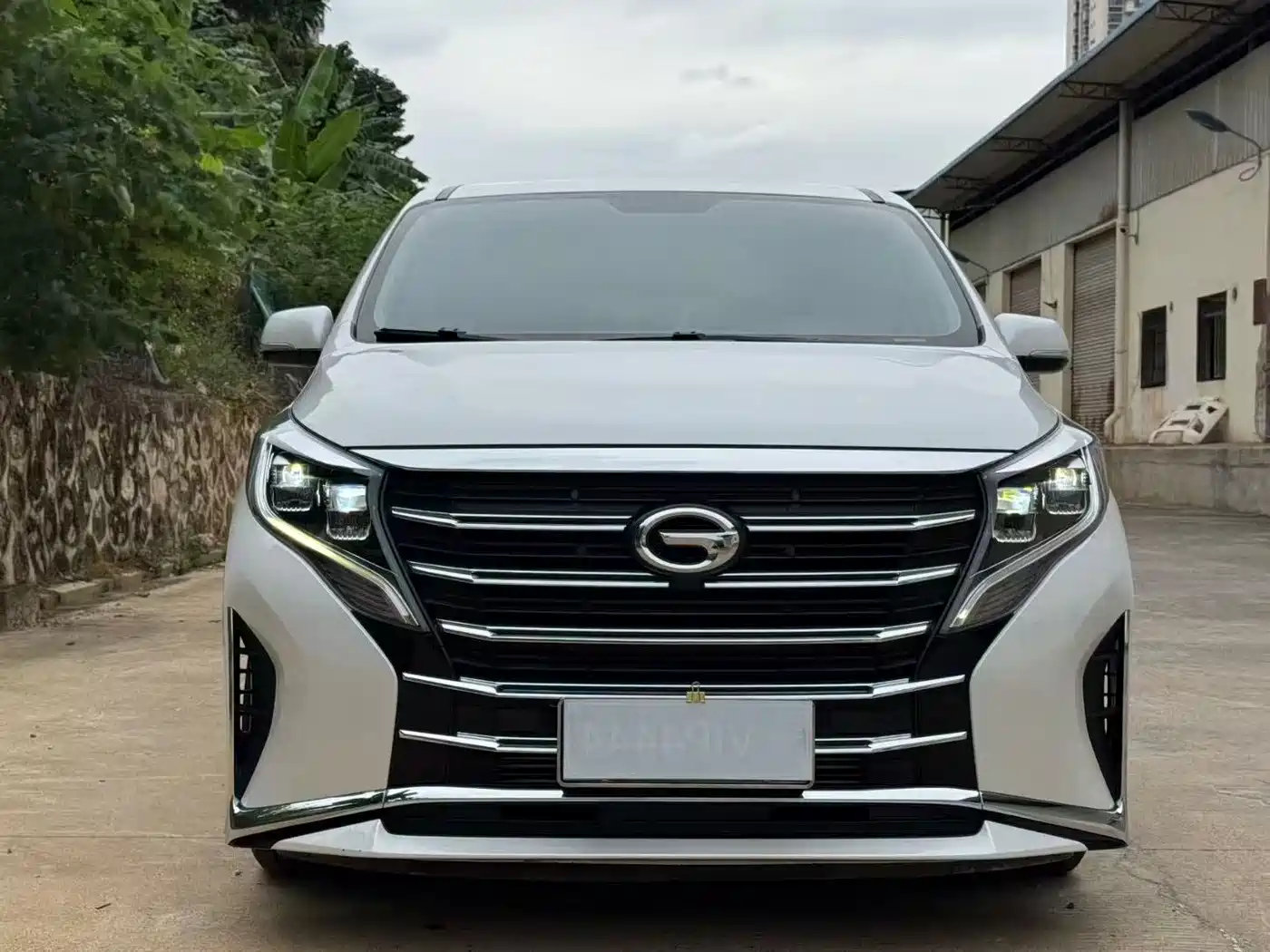 GAC TRUMPCHI M8