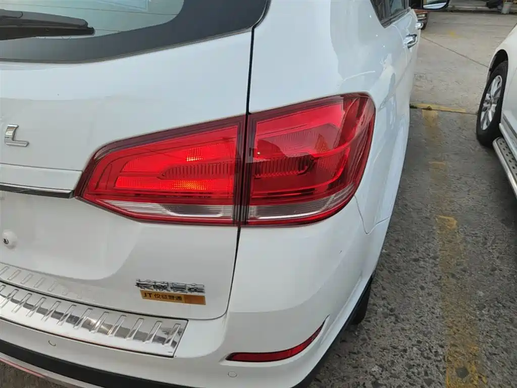 Haval H6 2019 Sport 1.5T Automatic 2WD Elite (China VI) фото 8