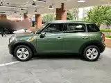 Photo 2 - MINI COUNTRYMAN