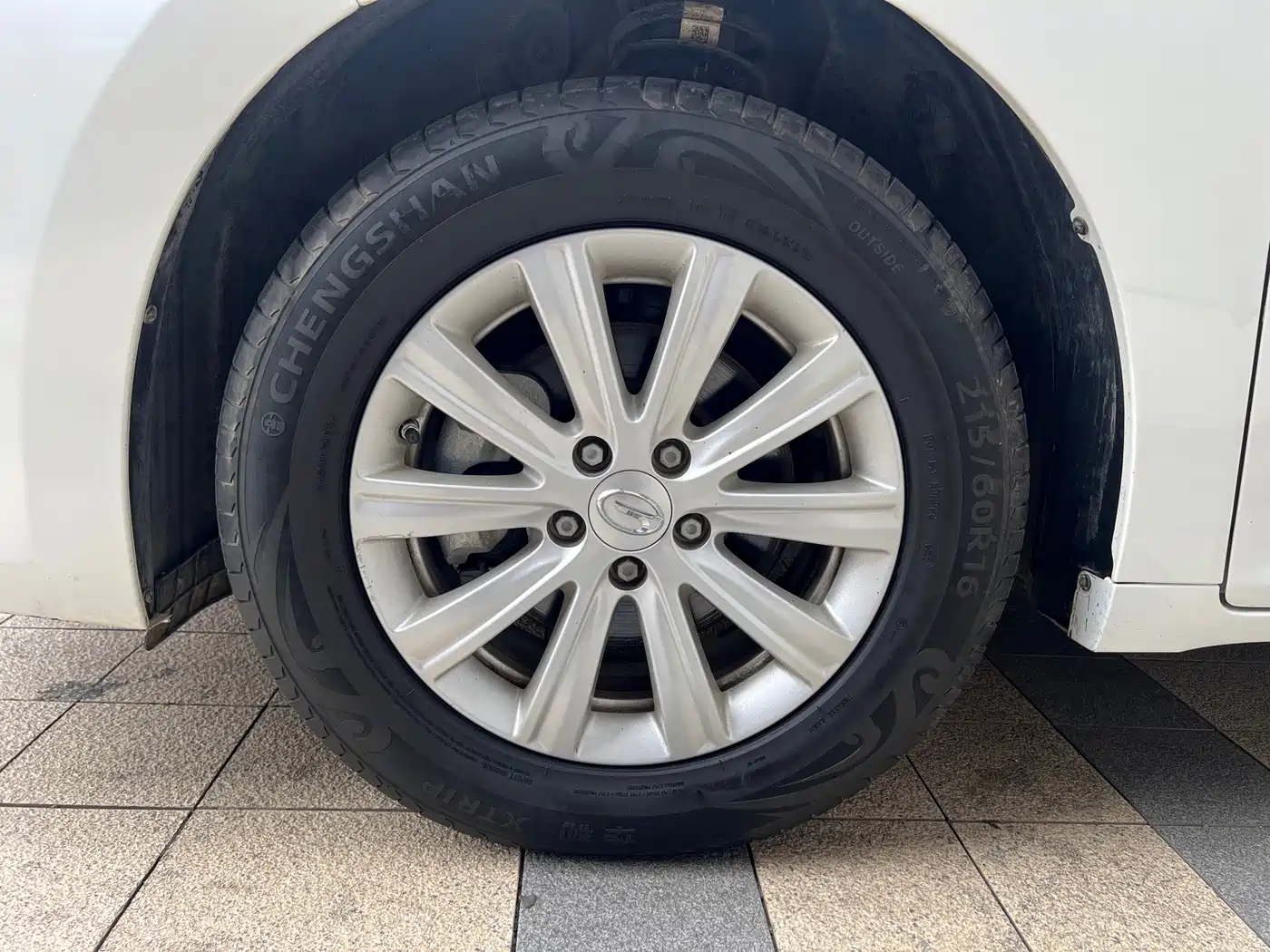 GAC Trumpchi Trumpchi M6 2019 270T DCT Luxury Edition (7-seater) (China VI) фото 6
