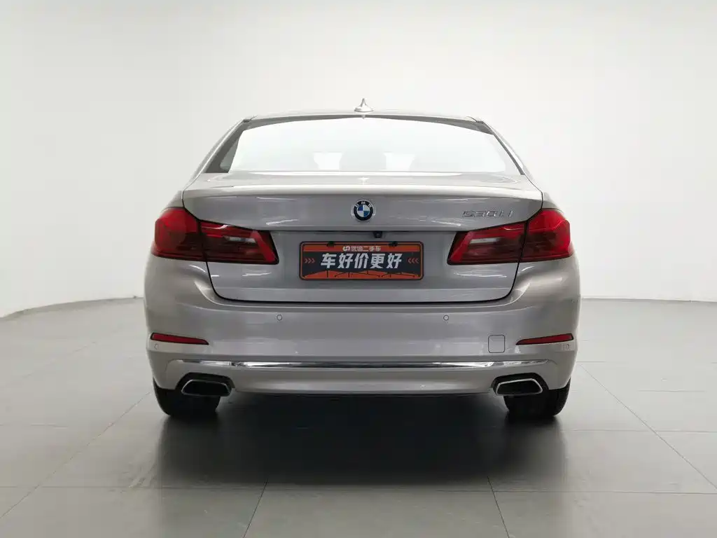 Фото 4 - BMW 5 Series