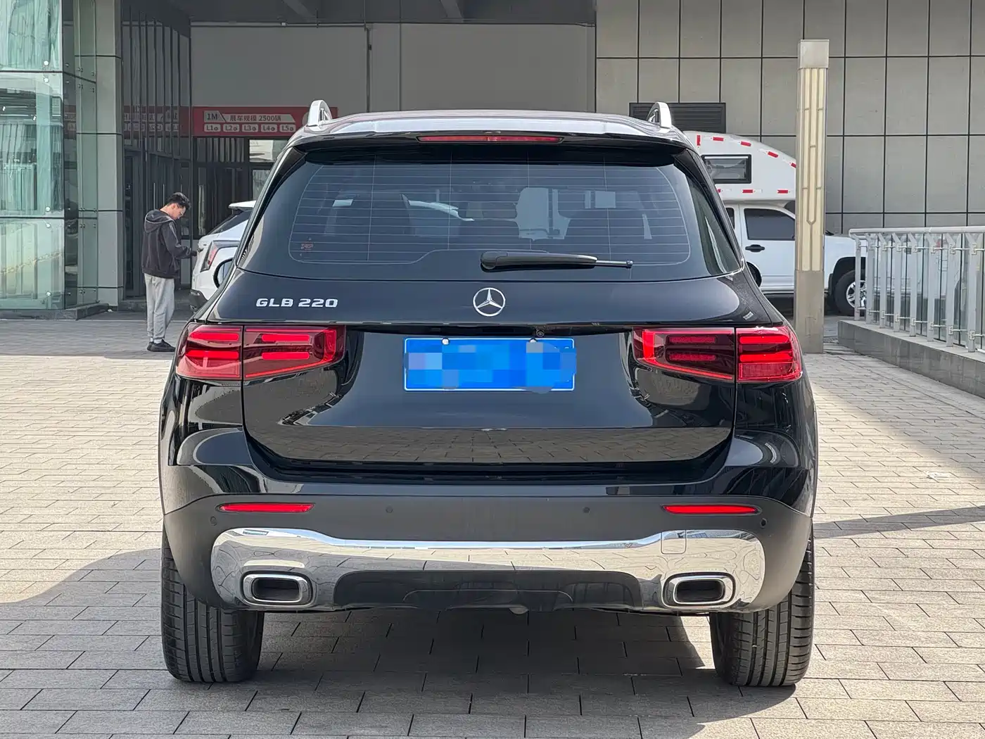 Mercedes-Benz GLB 2024 GLB 220 Fashion фото 8