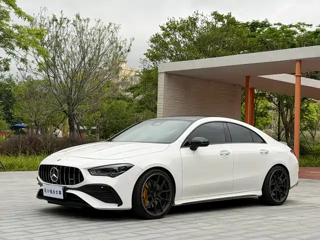 Mercedes-Benz CLA AMG 2024 AMG CLA 35 4MATIC