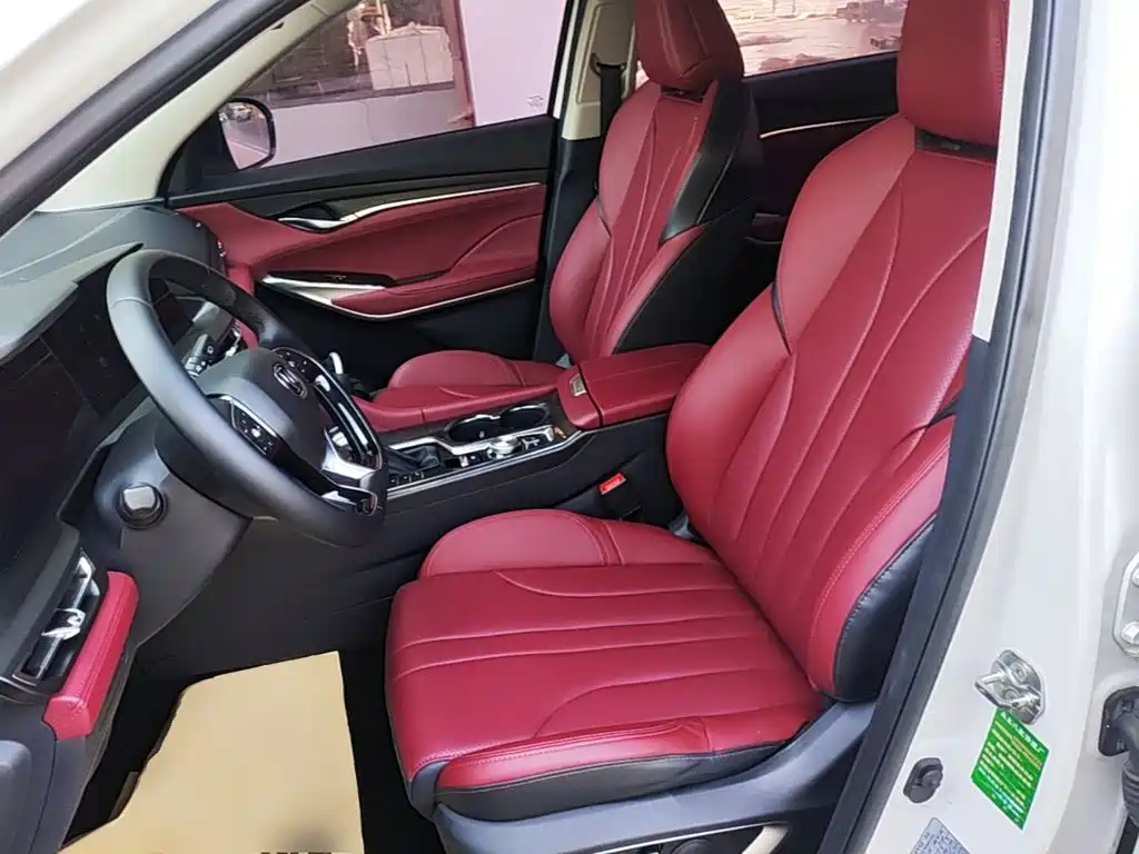Фото 15 - Changan CS75 PLUS