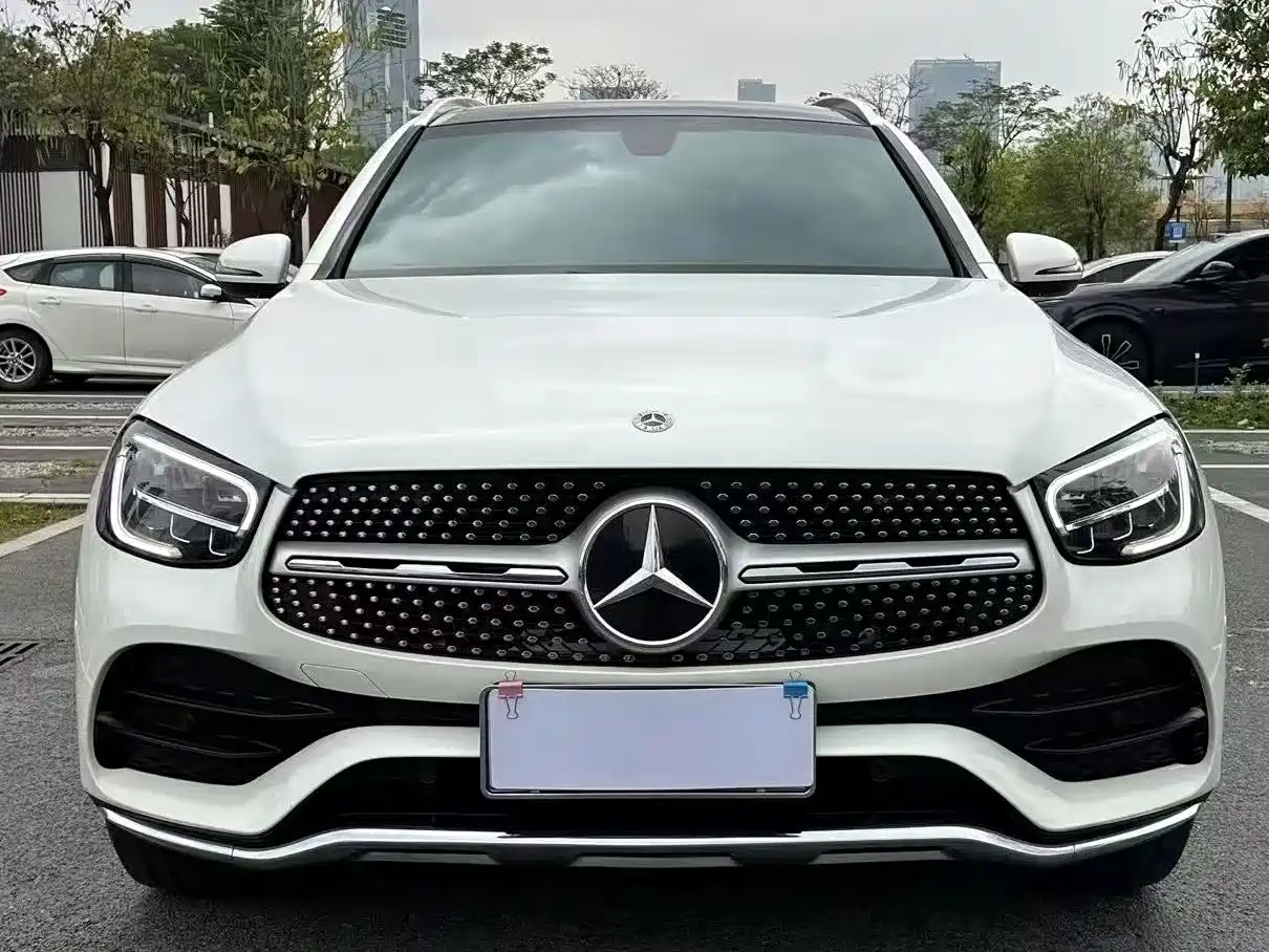 Фото 2 - Mercedes-Benz GLC