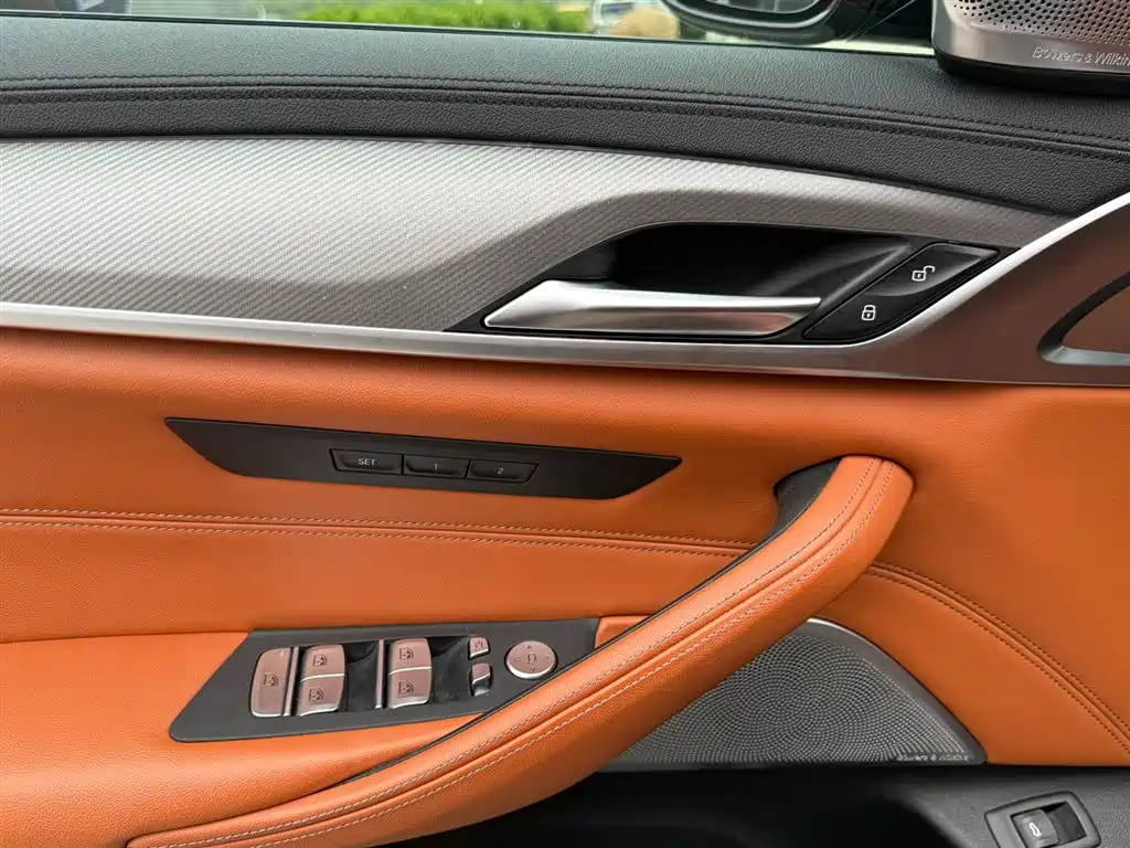 BMW M5 2021 M5 фото 20