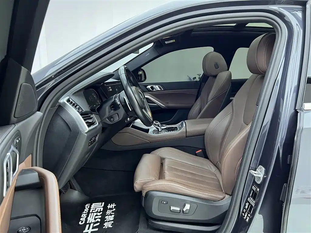 BMW X6 2021 xDrive30i M Sport Package фото 18