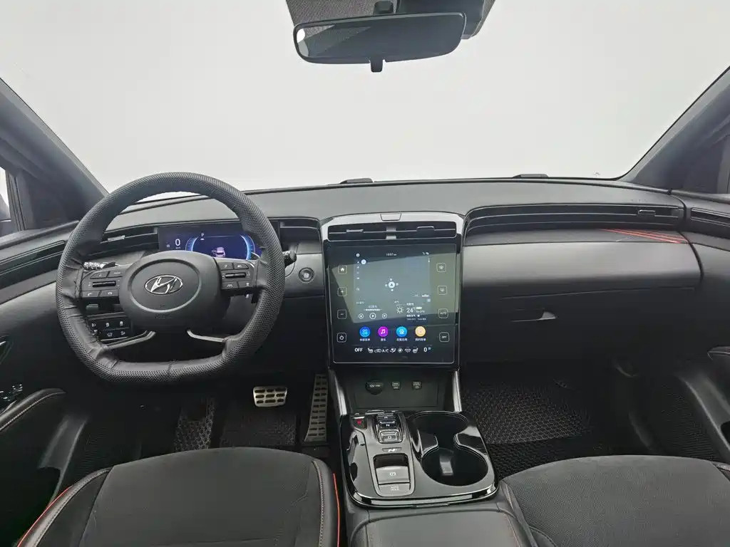 صورة 5 - Hyundai Tucson