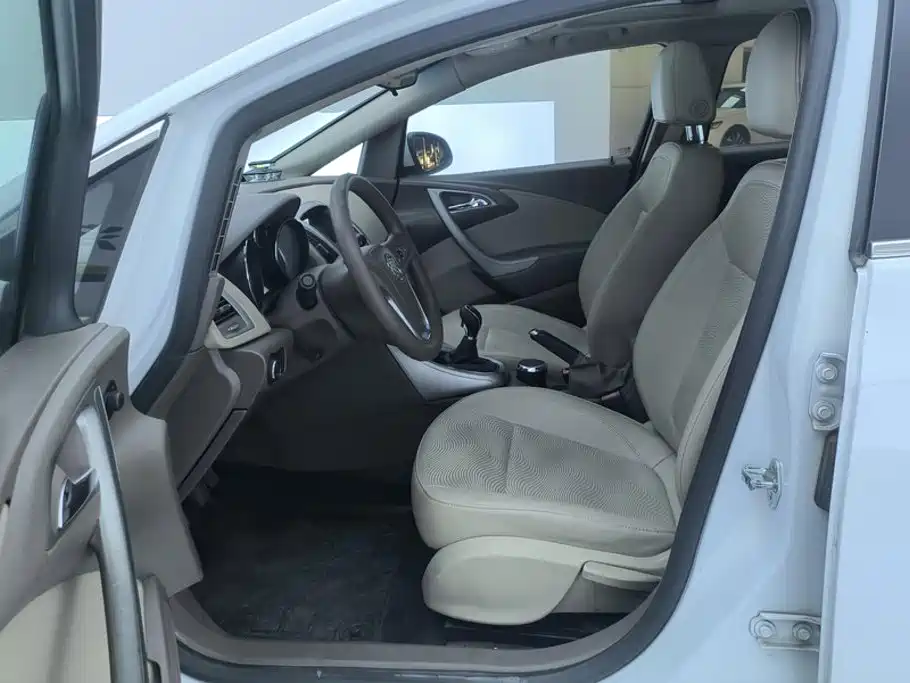 Buick Excelle 2013 2013 Model GT 1.6L Manual Progressive
