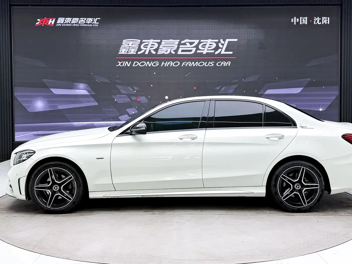 Mercedes-Benz C-Class 2021 C 260 L Sport Starry Exclusive Edition фото 4