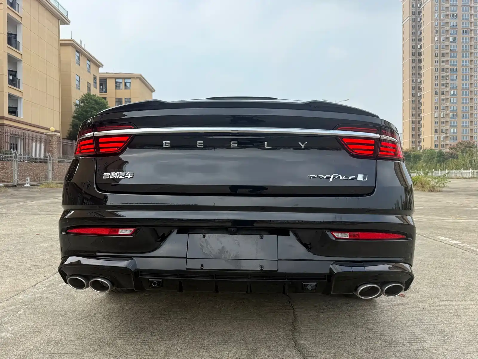 Фото 7 - Geely Preface