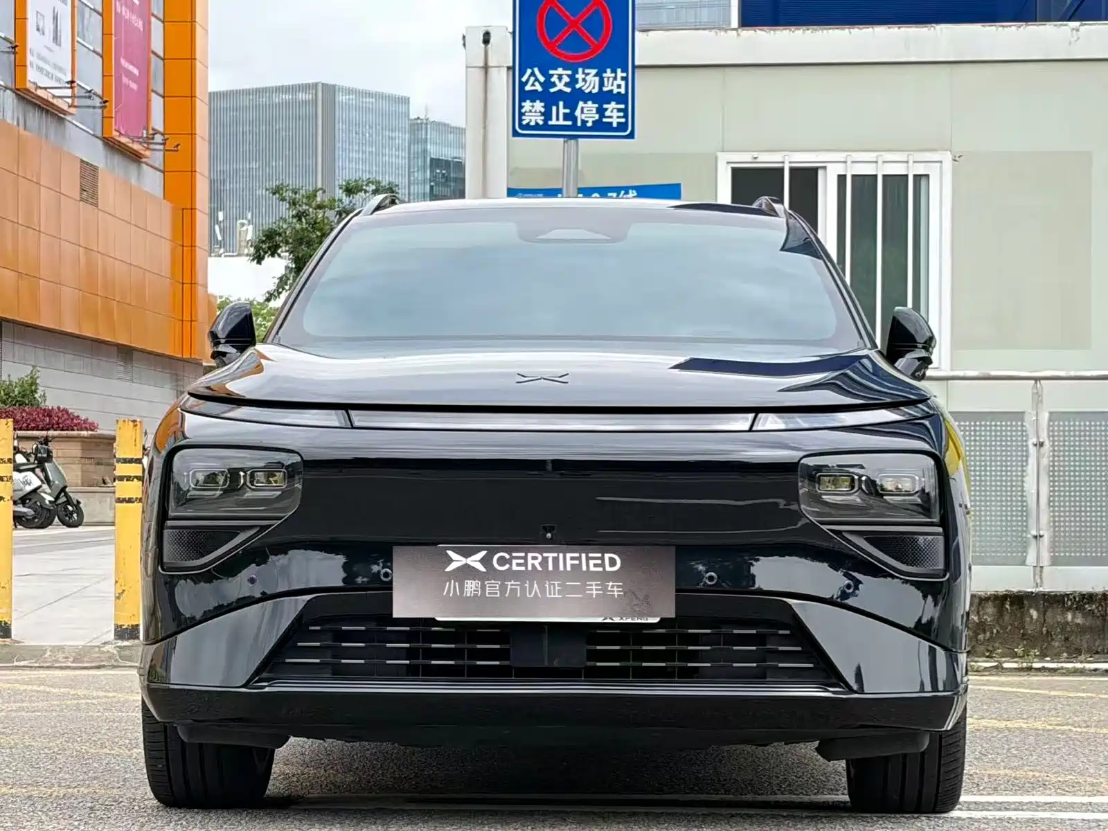 Фото 2 - XPeng G9