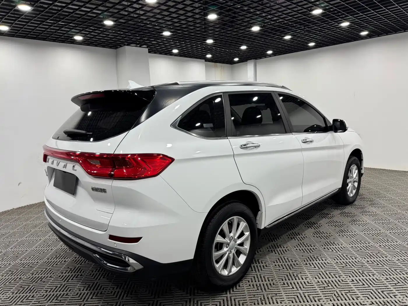 Haval M6 2021 PLUS 1.5T DCT Luxury Smart Connect фото 7
