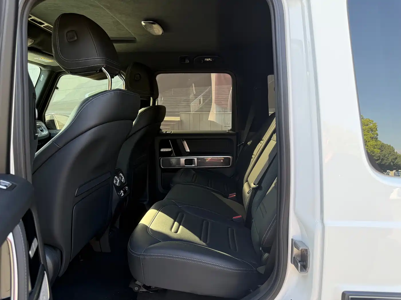 Mercedes-Benz G-Class 2025 G 500 фото 11