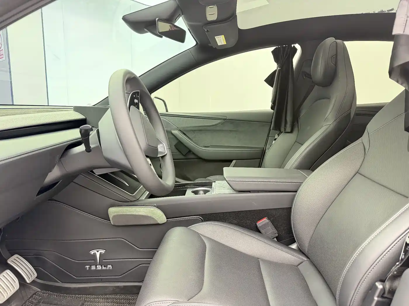 Tesla Model Y L 2025 2025 Facelift Long Range AWD