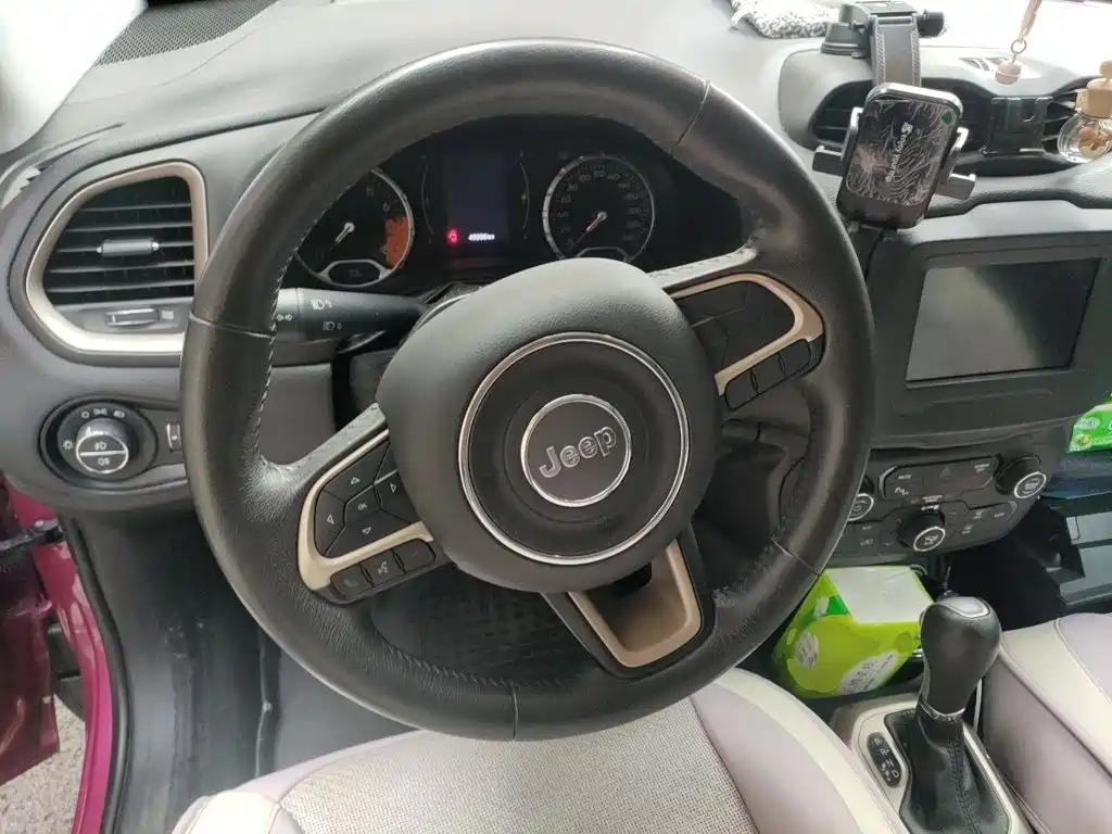 Jeep Renegade 2018 2018 Connected Large Screen Edition 180T Automatic Power