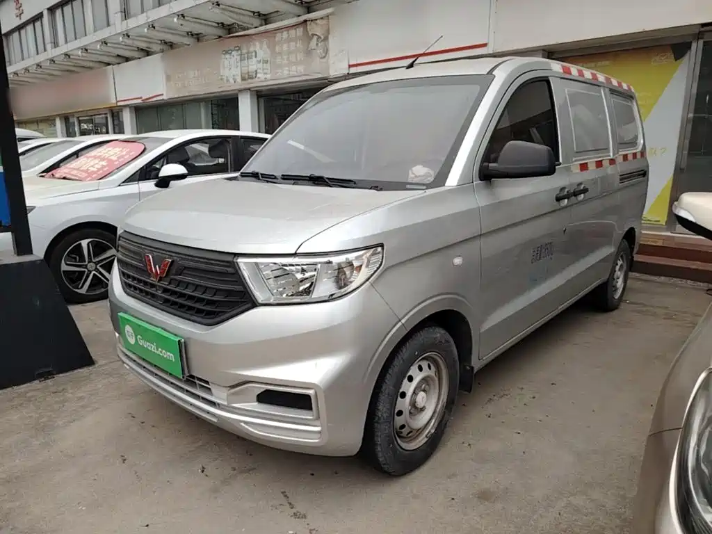 Photo 2 - Wuling Motors Wuling Hongguang V