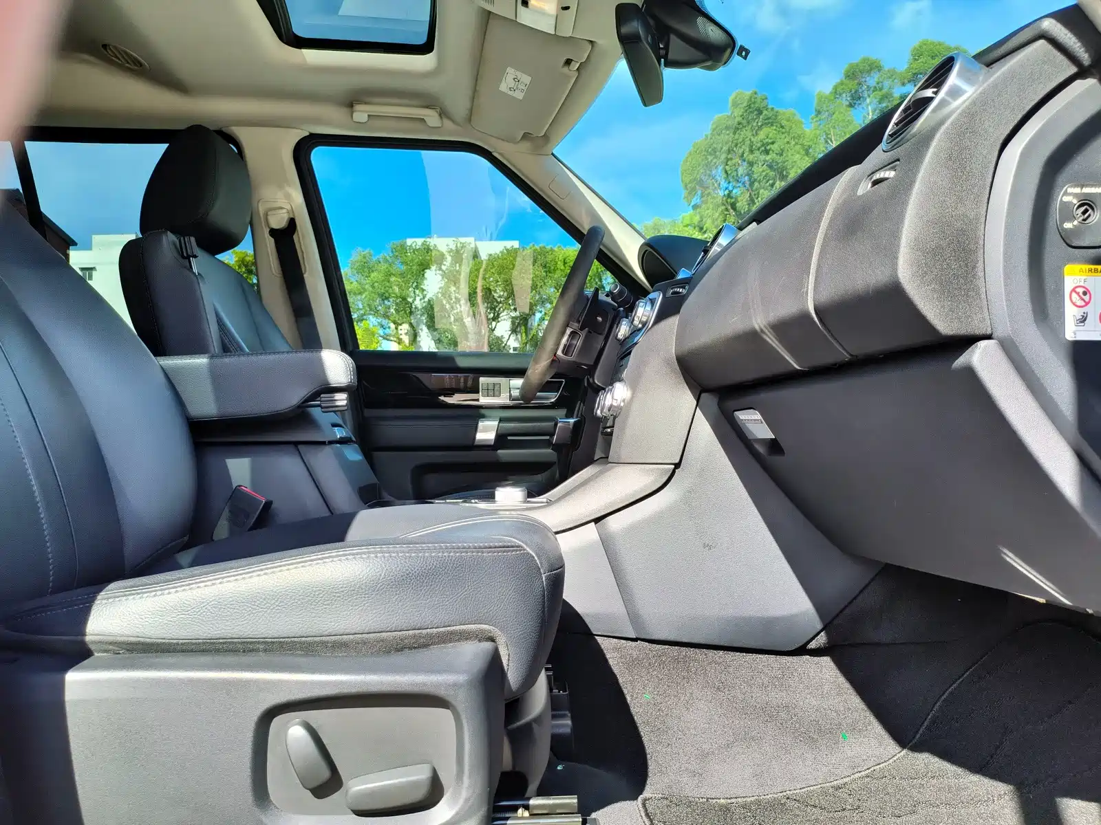 Фото 7 - Land Rover Discovery