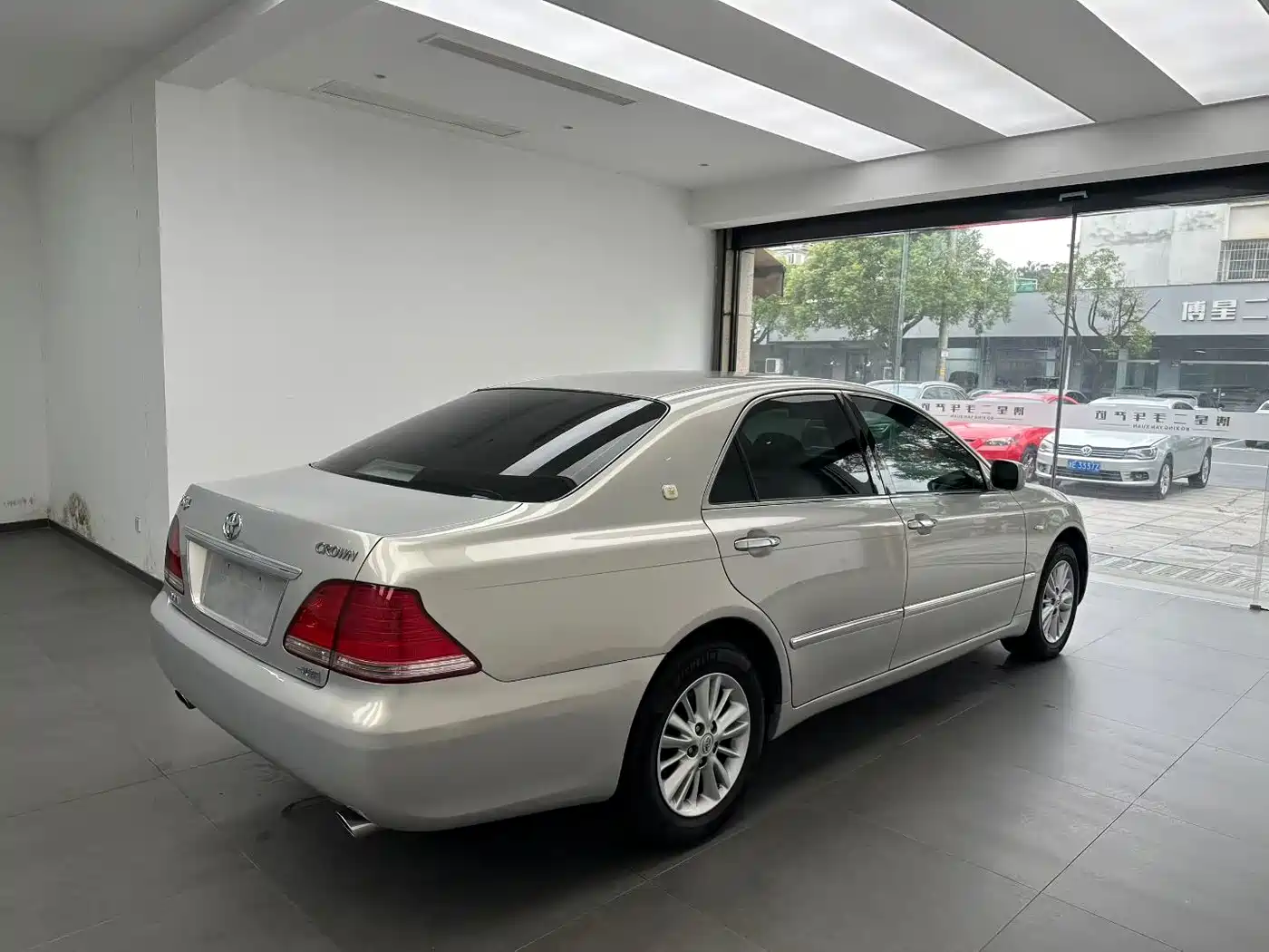 Toyota Crown 2006 2.5L Royal Leather Edition фото 9