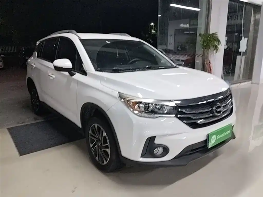 GAC Trumpchi Trumpchi GS4 2015 200T Manual Elite Edition фото 4