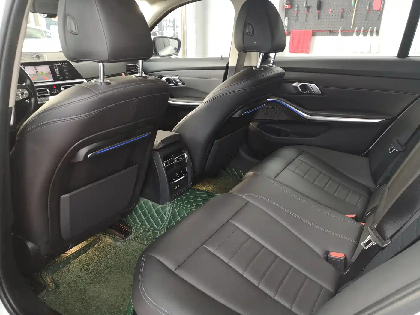 BMW 3 Series 2020 325Li Launch Edition фото 13