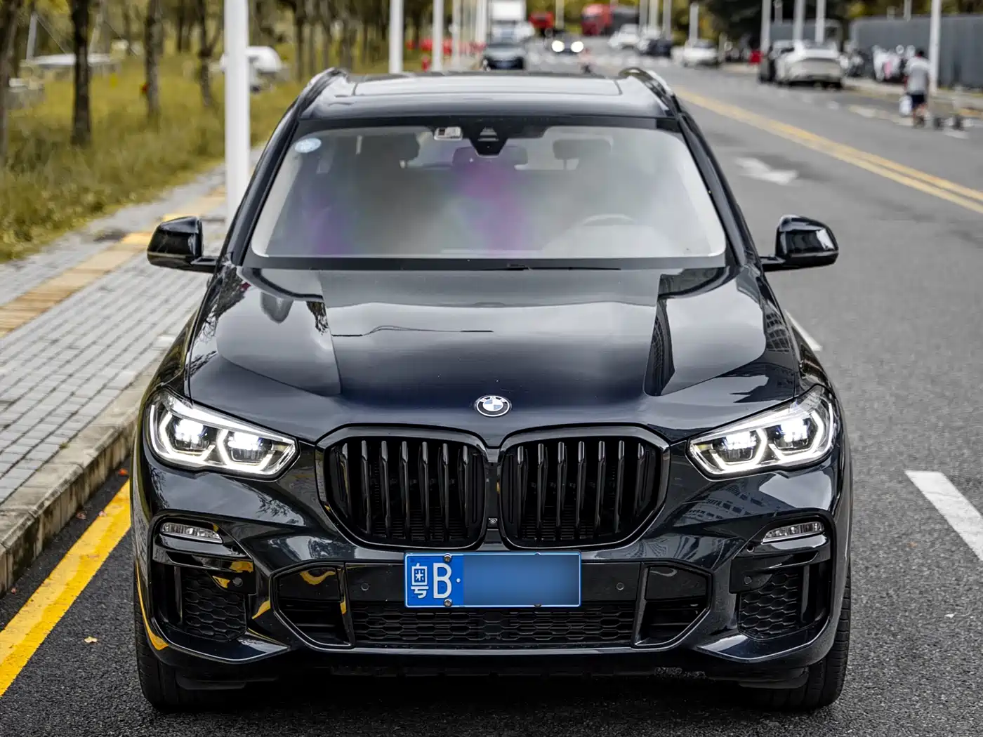 BMW X5 (Import) 2019 xDrive40i M Sport Package фото 2