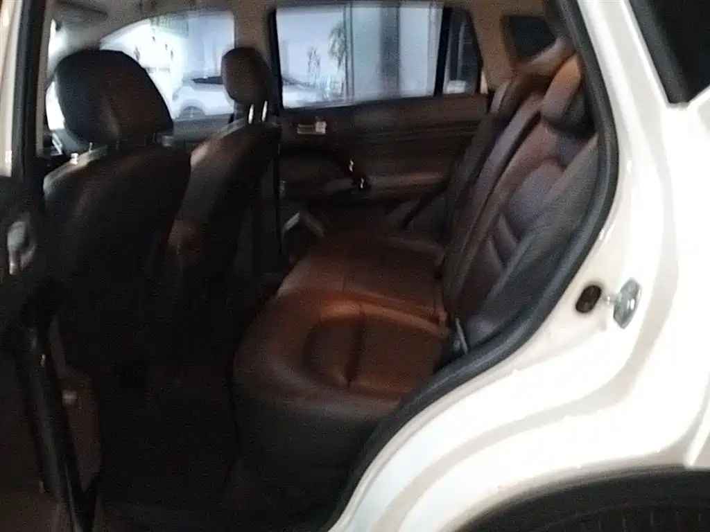 GAC Trumpchi Trumpchi GS4 2015 200T Manual Elite Edition фото 17