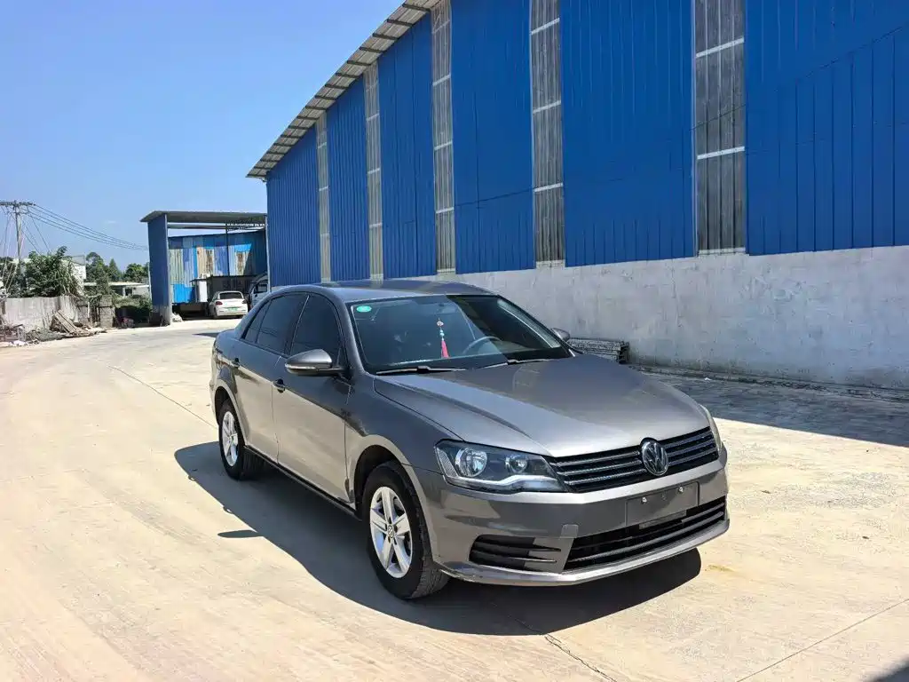 Volkswagen Bora 2013 2013 1.6L Automatic Fashion Model