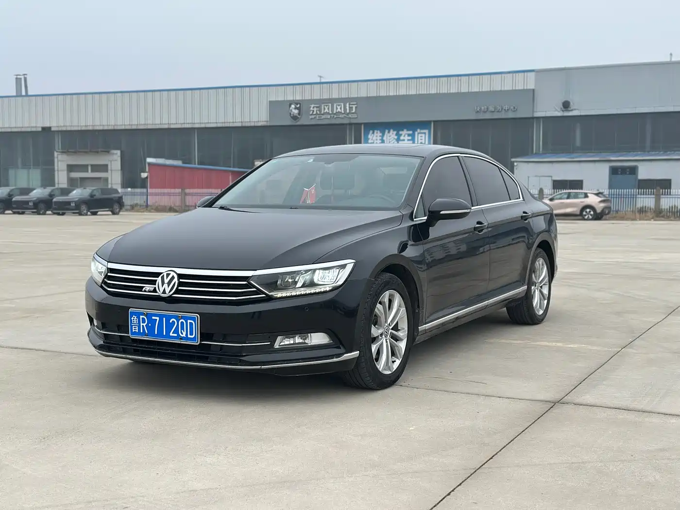 Volkswagen Magotan 2017 330TSI DSG Luxury фото 2