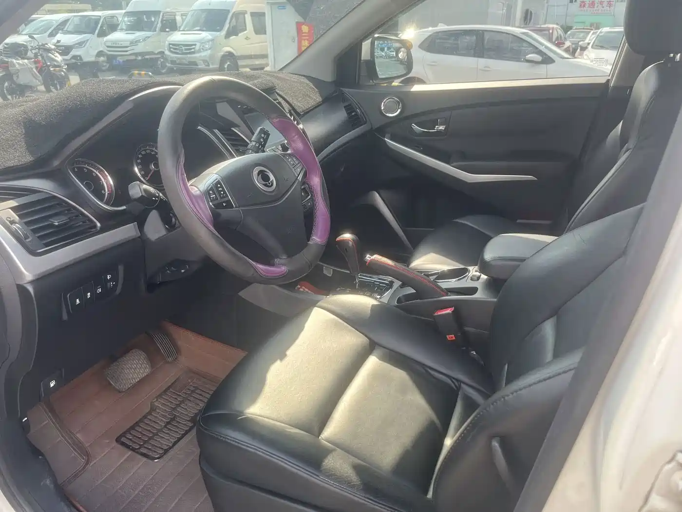 SsangYong Korando 2014 2014 2.0L Gasoline 4WD Automatic Luxury Navigation Edition